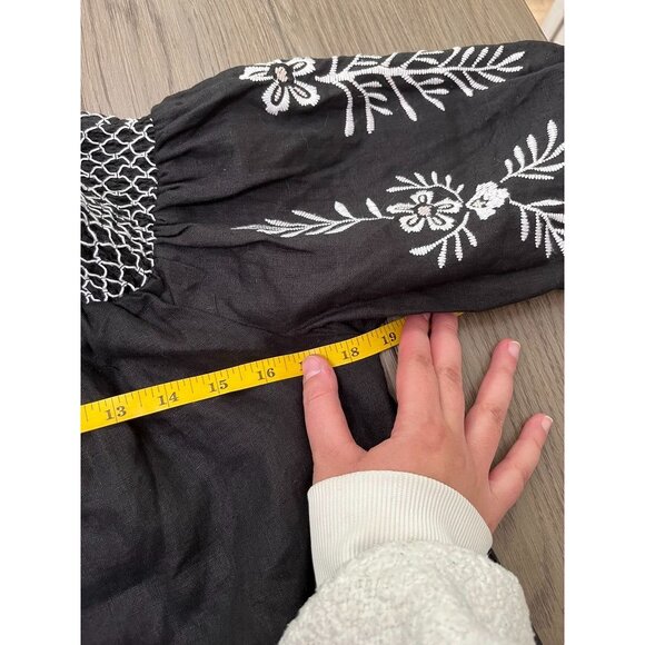 EUC Vince Camuto Off-The-Shoulder Black Dress With White Embroidery - Picture 5 of 8